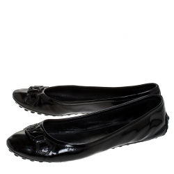 مملوكة مسبقًا Louis Vuitton Black Patent Leather Oxford Ballet Flats Size 39.5