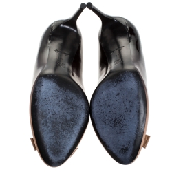 Pre Owned حذاء كعب عالي لوي فيتون بفيونكة ومقدمة سويدي مع قماش مونوغرامي رصاصي مقاس 37.5