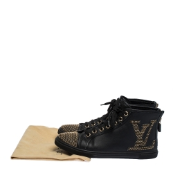 مملوكة مسبقًا Louis Vuitton Black Leather Studded Punchy High Top Sneakers Size 38.5