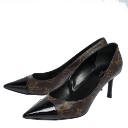 Pre Owned حذاء كعب عالي لوي فيتون "فيتش" بمقدمة مدببة كانفاس مونوغرامي بني و جلد مقدمة أسود مقاس 38.5