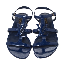 مملوكة مسبقًا صندل فلات لوي فيتون بسيور مزين بشعا الماركة أل ڨي جلد لامع أزرق مقاس 39