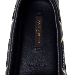 مملوكة مسبقًا Louis Vuitton Black Monogram Embossed Leather Gloria Loafers Size 35