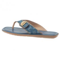 مملوكة مسبقًا Louis Vuitton Denim Monogram Thong Sandals Size 40