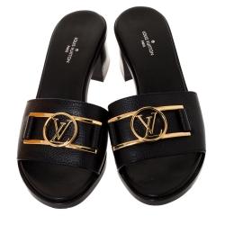 Pre Owned صندل لوي فيتون بمقدمة مفتوحة و مزين بشعار الماركة جلد أسود مقاس 36