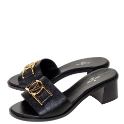 Pre Owned صندل لوي فيتون بمقدمة مفتوحة و مزين بشعار الماركة جلد أسود مقاس 36
