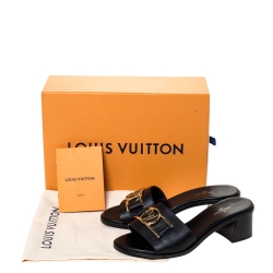 Pre Owned صندل لوي فيتون بمقدمة مفتوحة و مزين بشعار الماركة جلد أسود مقاس 36