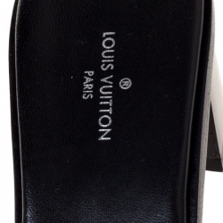 Pre Owned صندل لوي فيتون بمقدمة مفتوحة و مزين بشعار الماركة جلد أسود مقاس 36