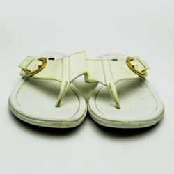 Pre Owned Louis Vuitton White Patent Leather Thong Slippers Size 39.5