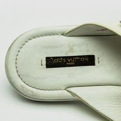 Pre Owned Louis Vuitton White Patent Leather Thong Slippers Size 39.5