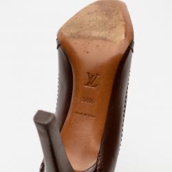 Pre Owned Louis Vuitton Brown Leather Brogue Pumps Size 38.5