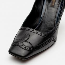 مملوكة مسبقًا Louis Vuitton Black Leather Brogue Pumps Size 38.5