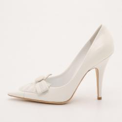 مملوكة مسبقًا Louis Vuitton White Patent Leather Pumps Size 38.5