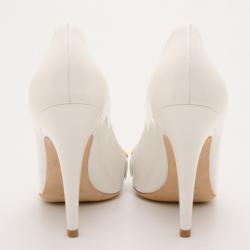 مملوكة مسبقًا Louis Vuitton White Patent Leather Pumps Size 38.5