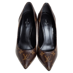 مملوكة مسبقًا حذاء كعب عالي لوي فيتون شيري كانفاس مونوغرامي بني/بيج وجلد أسود لامع مقاس 38