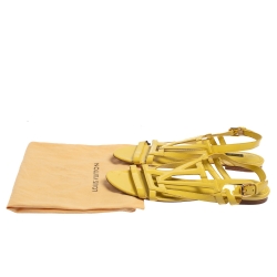 Pre Owned صندل فلات لوي فيتون جلد لامع أصفر مقاس 38