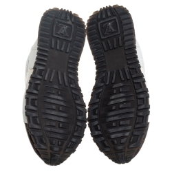 مملوكة مسبقًا حذاء رياضي لوي فيتون رون اواي منخفض من أعلى كانفاس مونوغرامي و شبك بني و أبيض مقاس 38