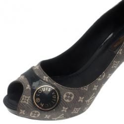 مملوكة مسبقًا حذاء كعب عالي لوي فيتون أيديل جودي مونوجرامي فتحة أصبع مقاس 37