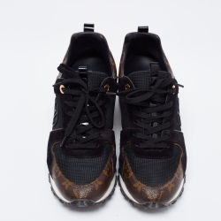 مملوكة مسبقًا Louis Vuitton Black/Brown Monogram Coated Canvas and Suede Run Away Sneakers Size 39