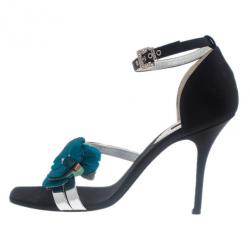 مملوكة مسبقًا Louis Vuitton Satin Flower Ankle Strap Sandals Size 39