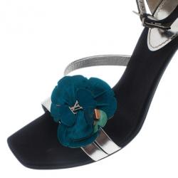 مملوكة مسبقًا Louis Vuitton Satin Flower Ankle Strap Sandals Size 39