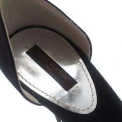 مملوكة مسبقًا Louis Vuitton Satin Flower Ankle Strap Sandals Size 39