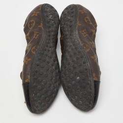 مملوكة مسبقًا Louis Vuitton Monogram Canvas and Patent Leather Bow Detail Scrunch Ballet Flats Size 39