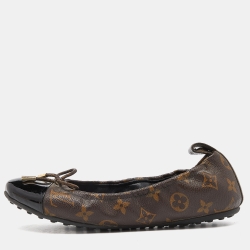 مملوكة مسبقًا Louis Vuitton Monogram Canvas and Patent Leather Bow Detail Scrunch Ballet Flats Size 39