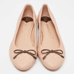 Pre Owned Louis Vuitton Beige Monogram Embossed Leather Nina Ballet Flats Size 40