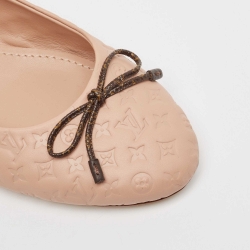 Pre Owned Louis Vuitton Beige Monogram Embossed Leather Nina Ballet Flats Size 40