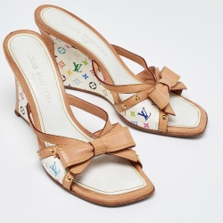 Pre Owned Louis Vuitton White/Tan Monogram Canvas and Leather Bow Wedge Slide Sandals Size 38.5