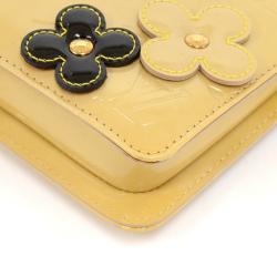 مملوكة مسبقًا Louis Vuitton Beige Monogram Vernis Lexington Fleurs Pochette Accessoires