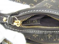 مملوكة مسبقًا حقيبة إكسسوارات لوي فيتون صغيرة ميني ايديال مونوغرامي فوسيان