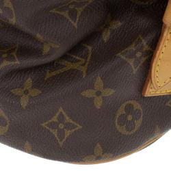 Pre Owned Louis Vuitton Monogram Canvas Saumur 35