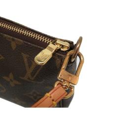 Pre Owned Louis Vuitton Monogram Canvas Pochette Accessoires Bag