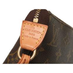 Pre Owned Louis Vuitton Monogram Canvas Pochette Accessoires Bag