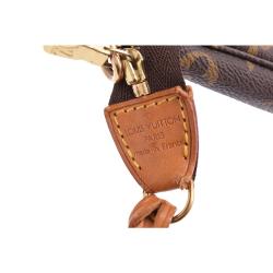 Pre Owned Louis Vuitton Monogram Canvas Pochette Accessoires Bag