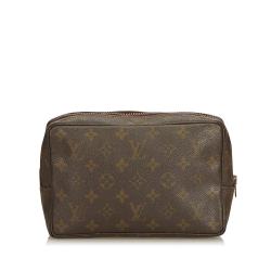 مملوكة مسبقًا Louis Vuitton Monogram Trousse Toilette 23 Bag