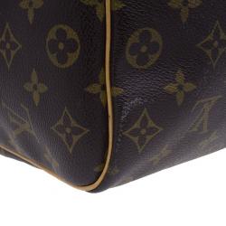 مملوكة مسبقًا حقيبة باندوليير لوي فيتون كيبول كانفاس مونوجرامي 50