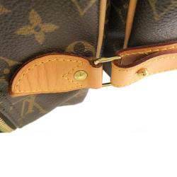 مملوكة مسبقًا Louis Vuitton Monogram Canvas Chasse Hunting Bag