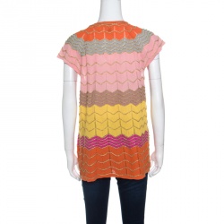 مملوكة مسبقًا توب إم ميزوني تريكو لوريكس نمط شيفرون متعدد الألوان بأكمام قصيرة L