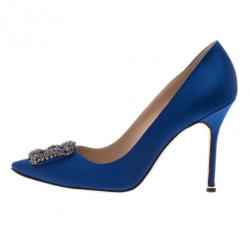 Pre Owned Manolo Blahnik Blue Satin Hangisi Embellished Pumps Size 39.5