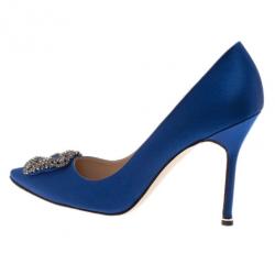 Pre Owned Manolo Blahnik Blue Satin Hangisi Embellished Pumps Size 39.5