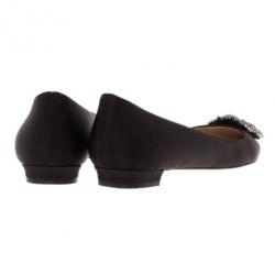 مملوكة مسبقًا Manolo Blahnik Black Satin Hangisi Ballet Flats Size 38