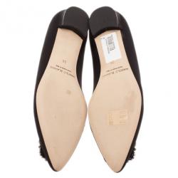 مملوكة مسبقًا Manolo Blahnik Black Satin Hangisi Ballet Flats Size 38