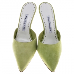 Pre Owned حذاء مولز مانولو بلانيك مقدمة مدببة Carolyne سويدي أخضر مقاس 39