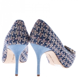مملوكة مسبقًا Manolo Blahnik Blue Tweed Vazza Crystal Embellished Pumps Size 40