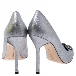 Pre Owned Manolo Blahnik Metallic Silver Hangisi Notturno Embellished Pointed Toe Pumps Size 40