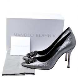 Pre Owned Manolo Blahnik Metallic Silver Hangisi Notturno Embellished Pointed Toe Pumps Size 40