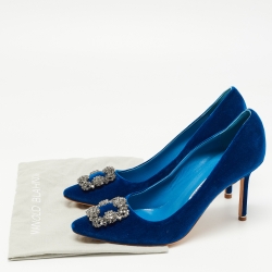 Pre Owned Manolo Blahnik Blue Velvet Hangisi Pumps Size 41