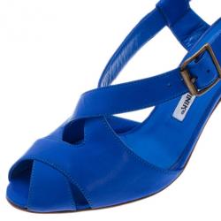 Pre Owned Manolo Blahnik Blue Leather Criss Cross Sandals Size 38.5